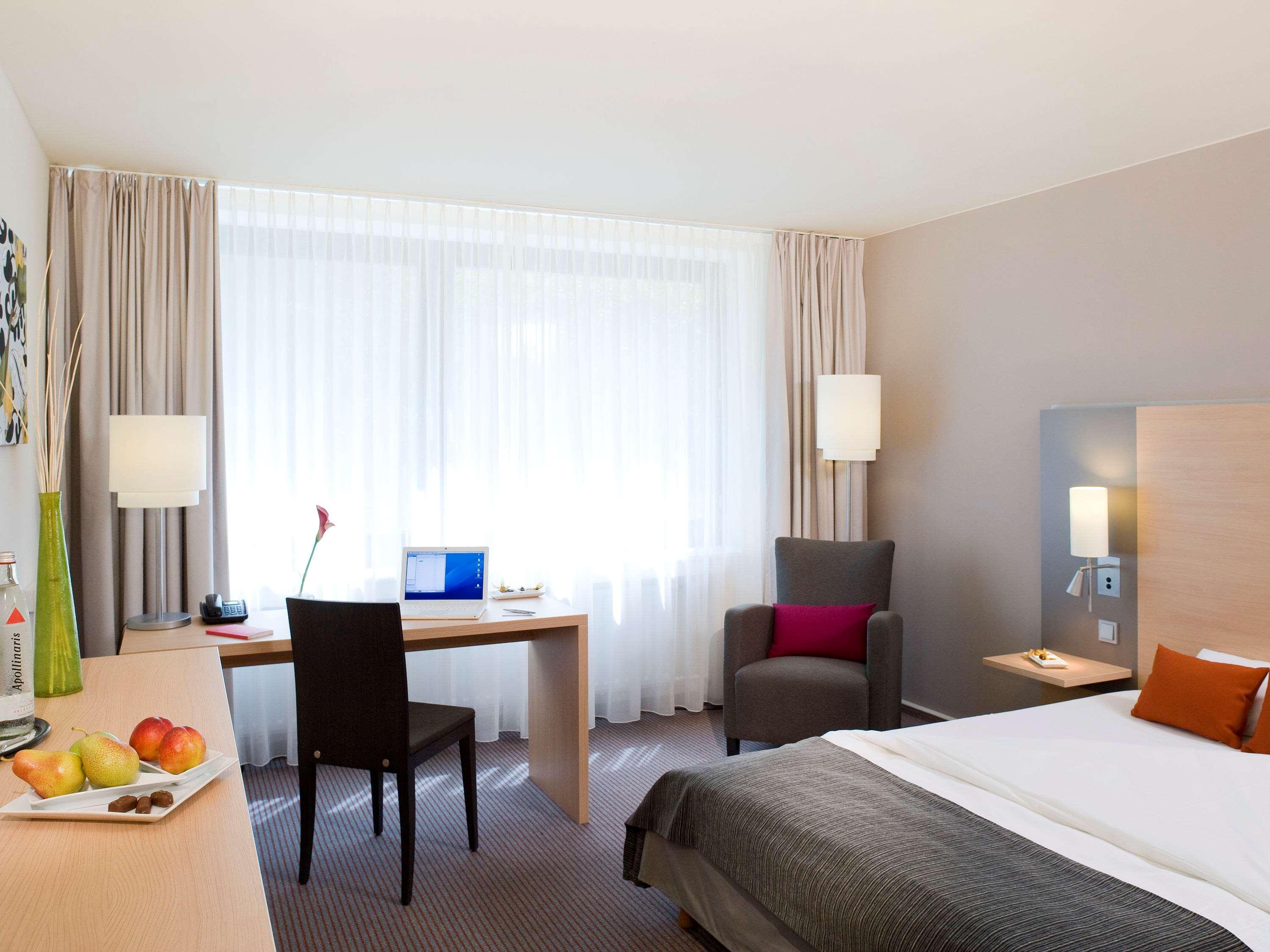 Mercure Hotel Duesseldorf Neuss Exterior photo