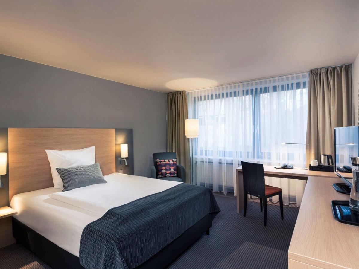 Mercure Hotel Duesseldorf Neuss Exterior photo