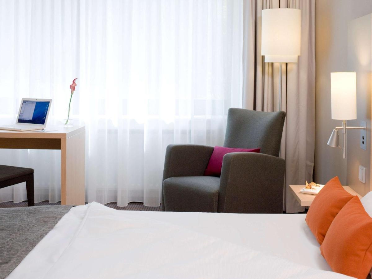 Mercure Hotel Duesseldorf Neuss Exterior photo